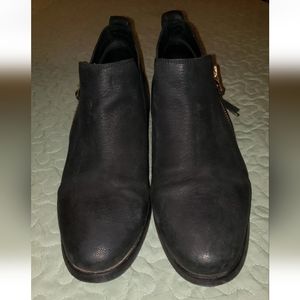 Ugg Glee Black Leather Side Zip Ankle Boots, Women’s Size 9.5